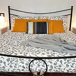Celeste Bed and breakfast 4*